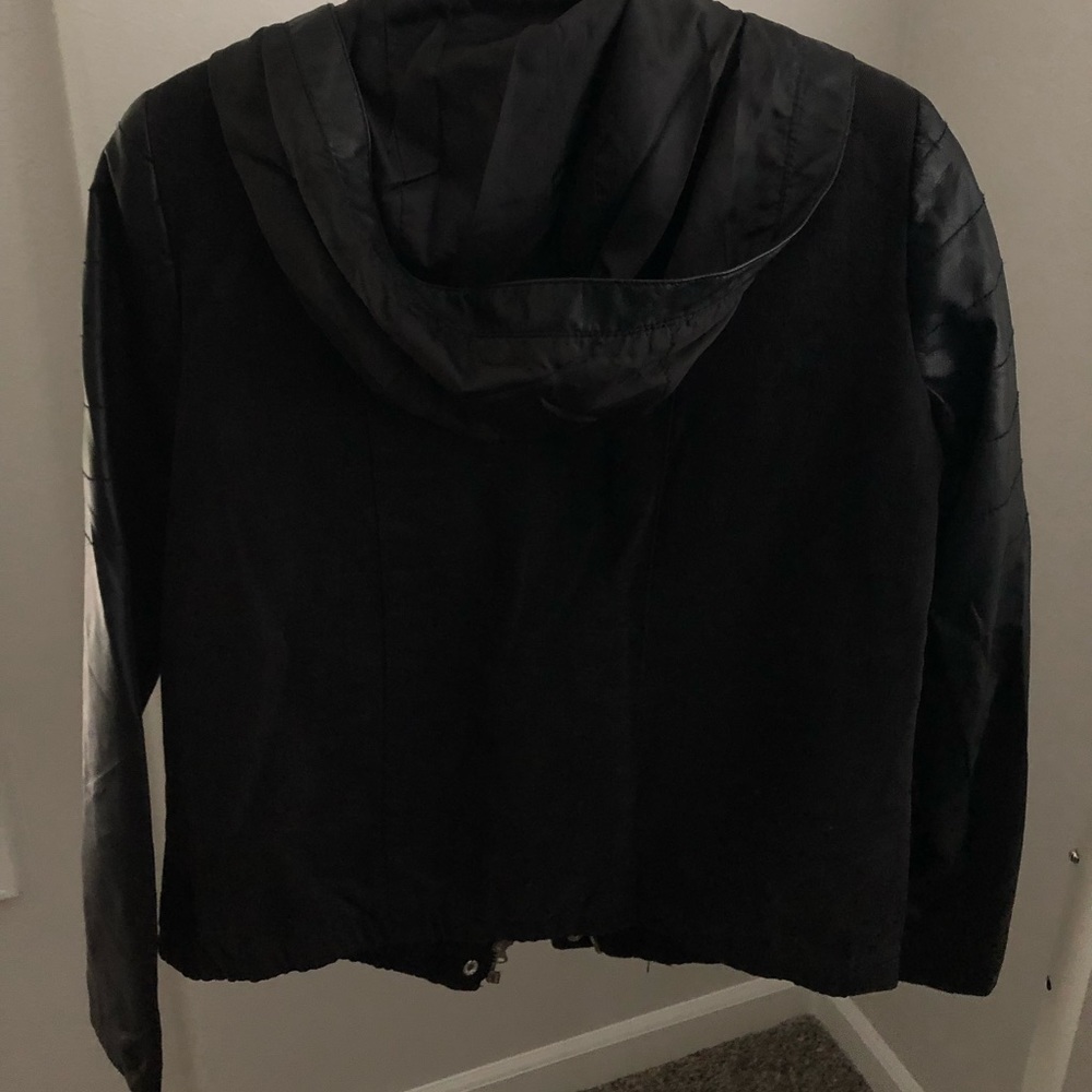 Jacket - Picture 3 of 6